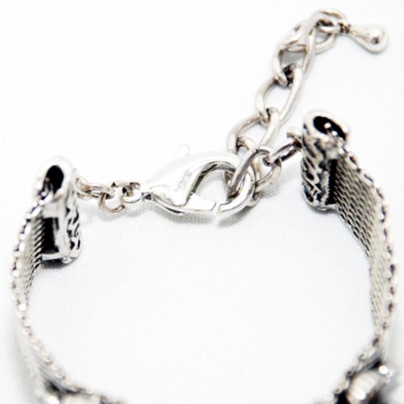 Silver Carvinks Stainless Steel Bracelet - Picture 6 of 7